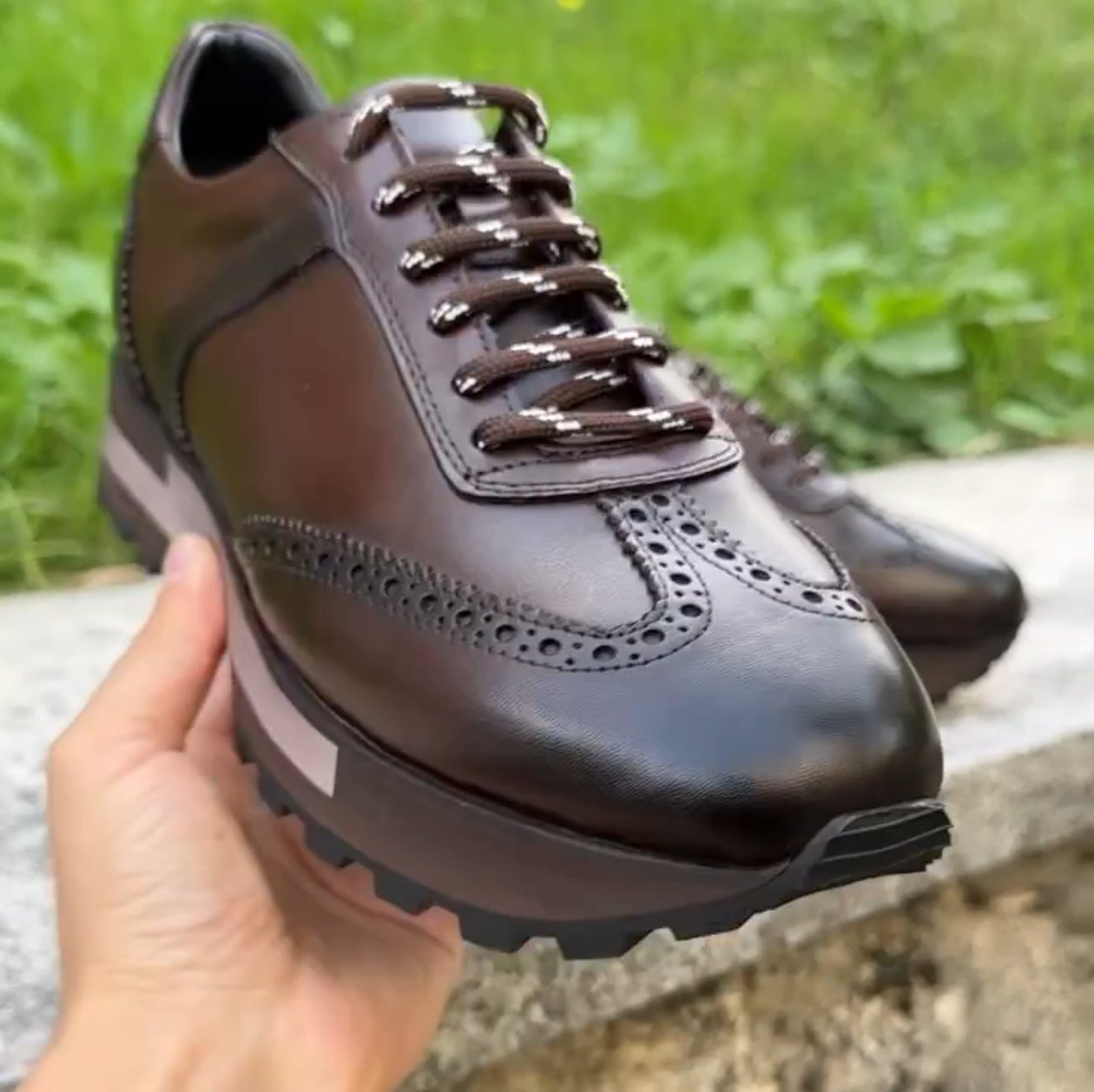 Men's New Genuine Leather Retro Sports Casual Shoes