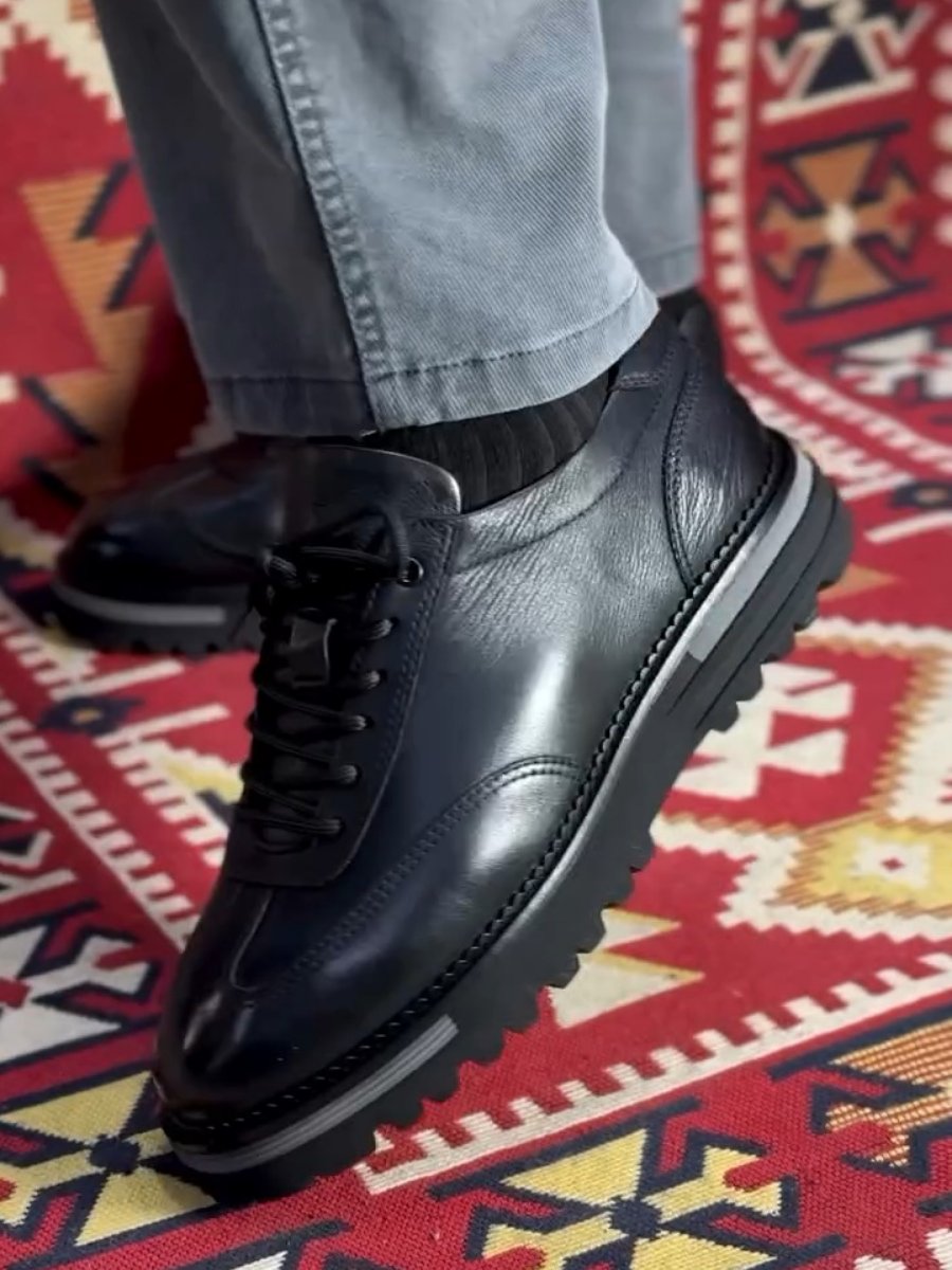 Men's Leather Casual Sneakers
