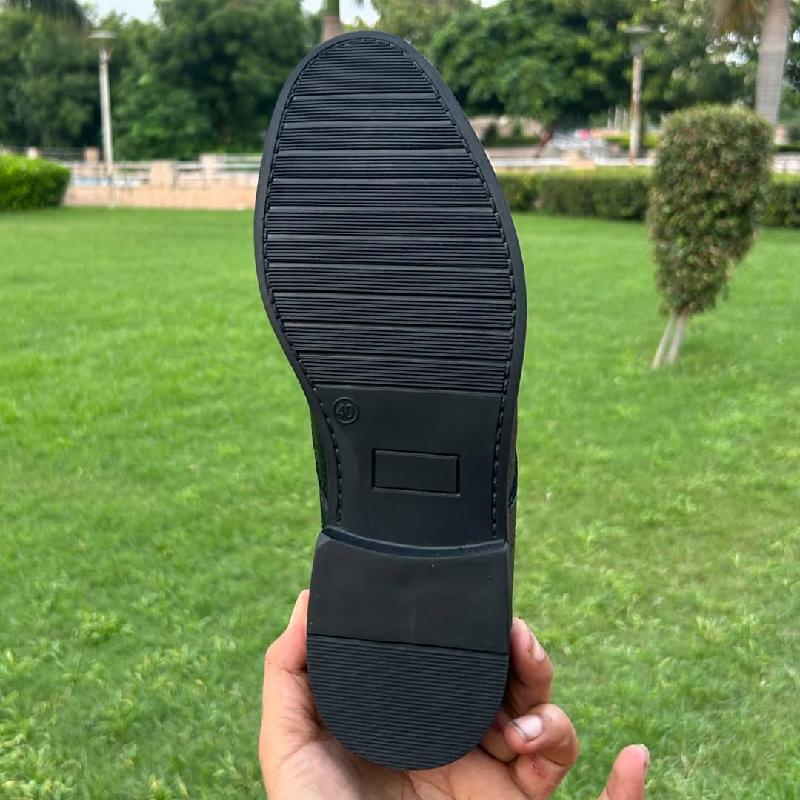 Men's Soft Genuine Leather Black Chukka Boots