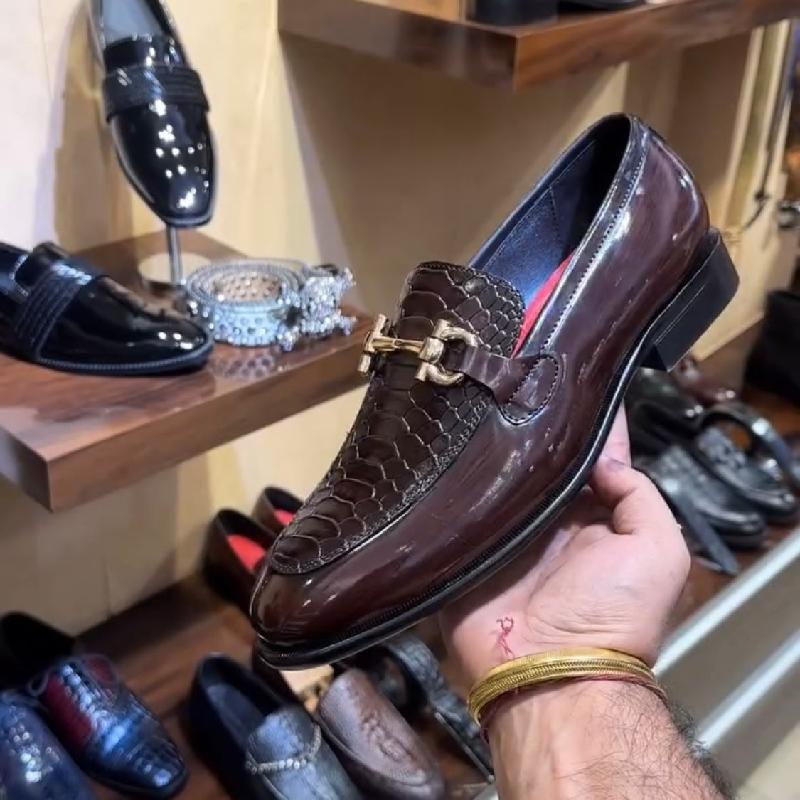 Men's Cobra Scale Moccasins