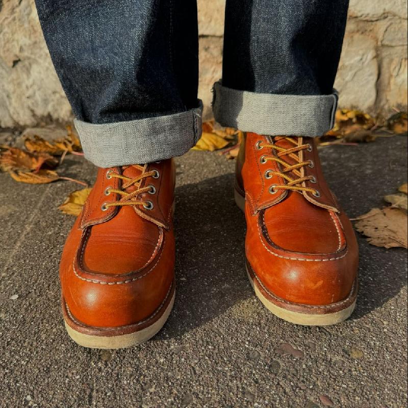 875 Retro Distressed Cowhide Round Toe Martin Boots