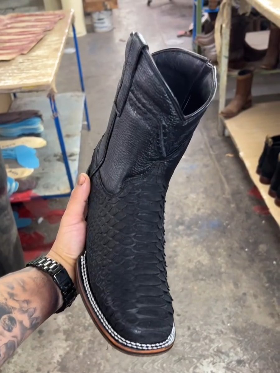 Men's Crocodile Block Heel Flat Toe Ankle Boots