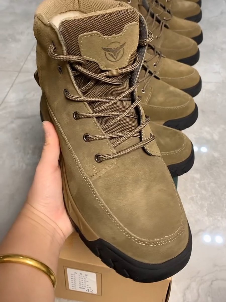 Men's Cowhide Thickened Snow Wool Cold-Proof Boots
